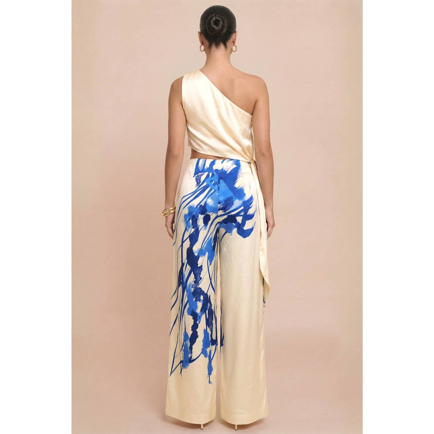 Women's blue and ivory matching pant set with wide leg pants